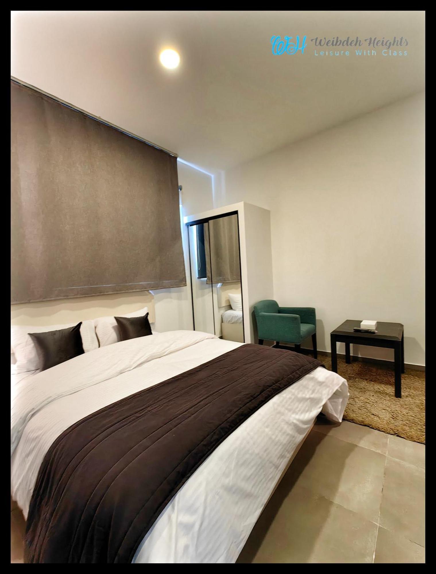 Weibdeh Heights Hotel Suites アンマン エクステリア 写真